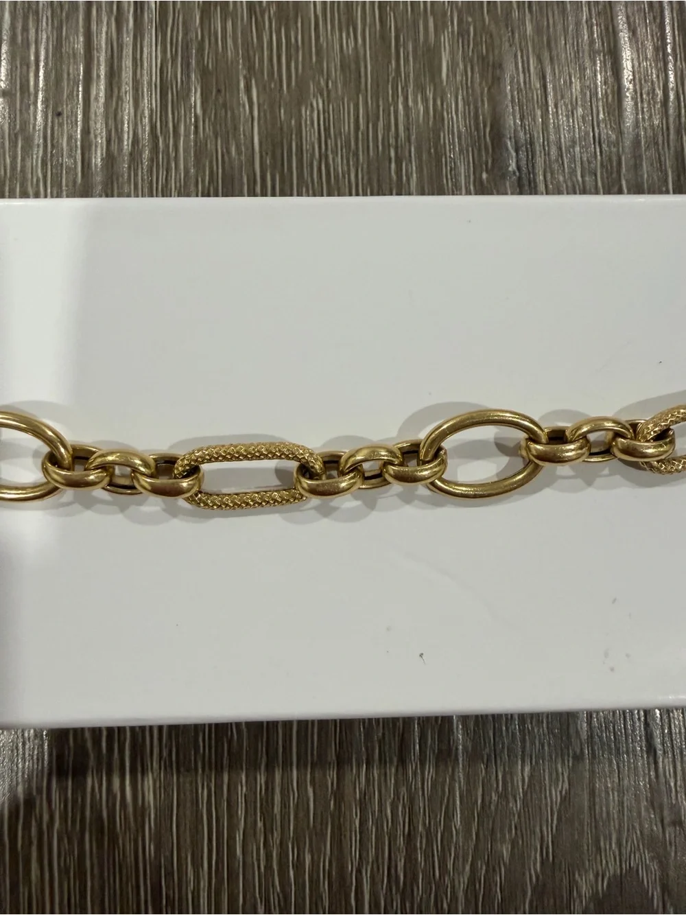 Vintage Gold Link Bracelet - Shiny Gold Tone